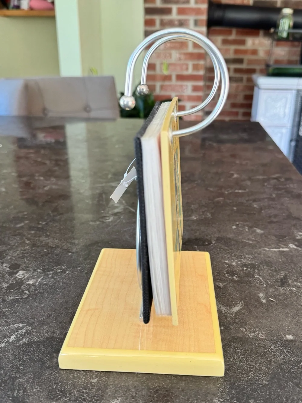 Tiki Lounge Vintage Photo Holder - 4x6 photos